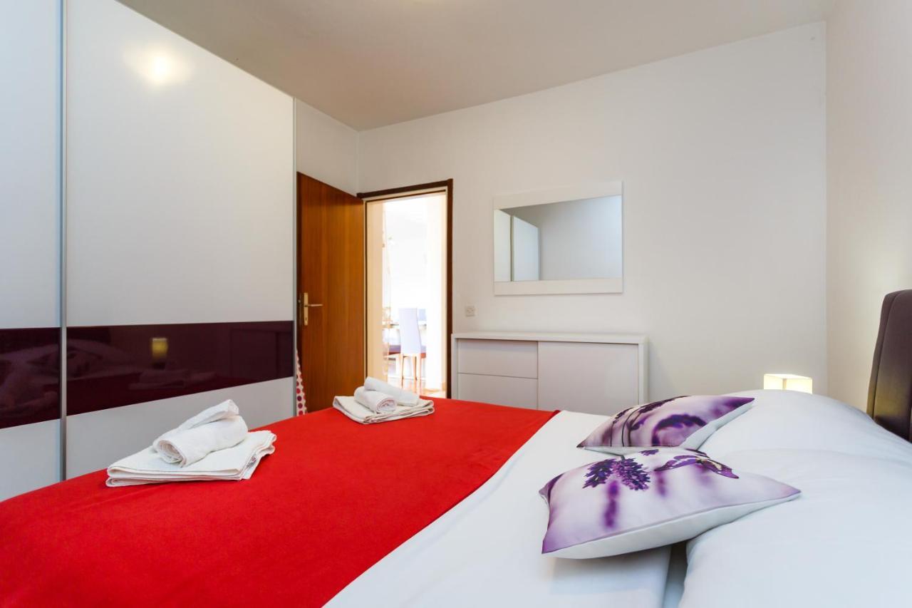 Apartment Dragica Krk Town Exterior foto